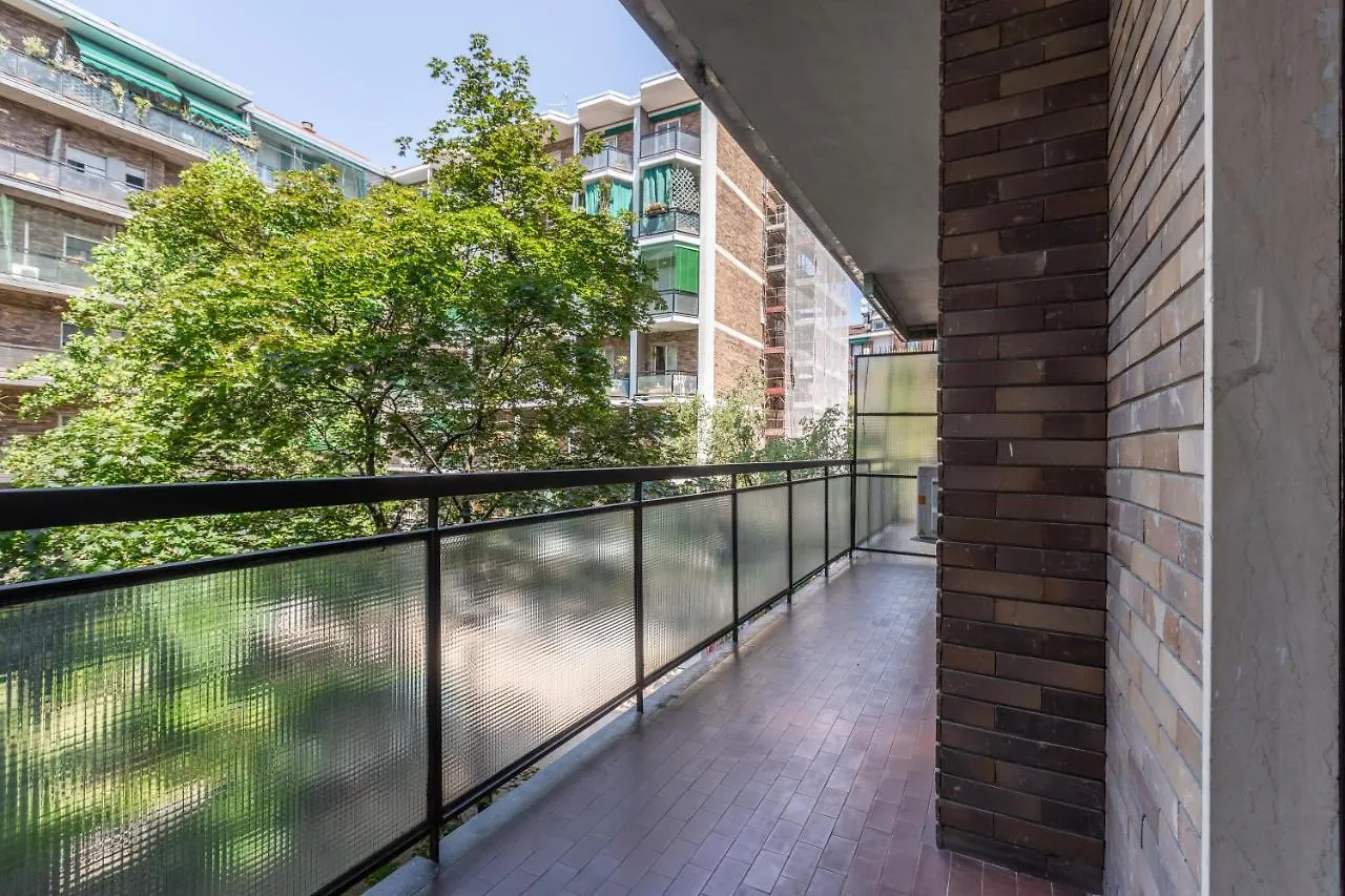 Piazzale Udine Balcony Apt Milan